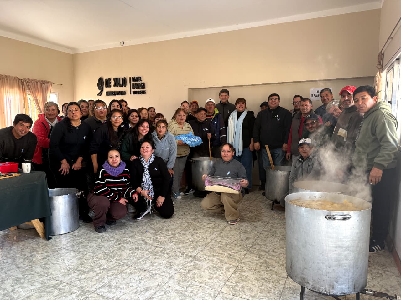 9 de Julio celebró el 25 de Mayo con encuentros patrios y locro comunitario en cada distrito