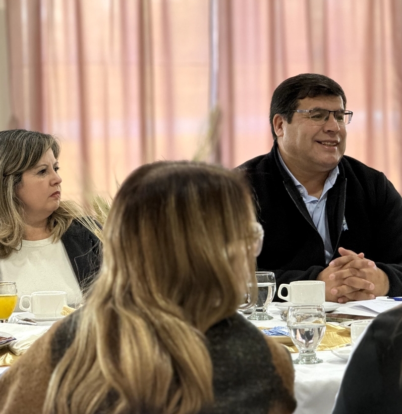 Municipio y escuelas de 9 de Julio fortalecen el trabajo conjunto y la agenda en común