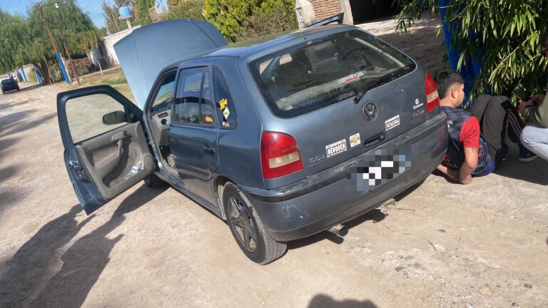 Operativo en 9 de Julio: secuestran una moto robada, drogas y detienen a cuatro personas