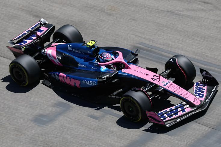 Colapinto hizo su mejor clasificación y corre hoy en Miami