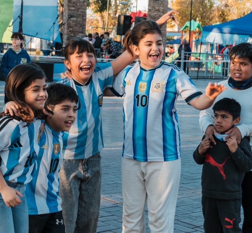 Rawson se llena de propuestas para disfrutar en familia: ferias, capacitación, Fan Fest y la gran Fiesta del Chocolate