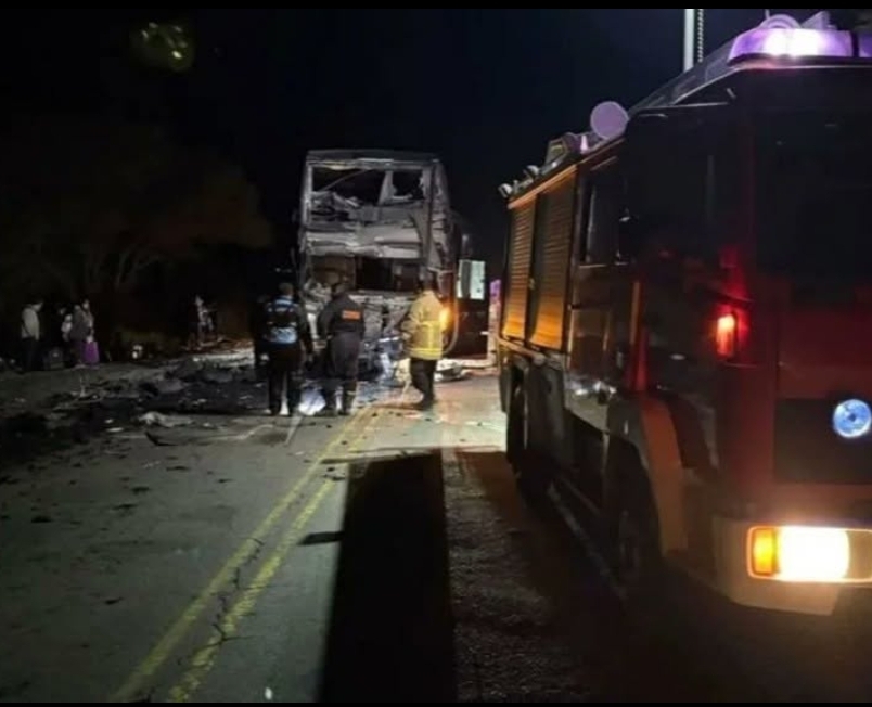 Fatal choque en Salta entre un colectivo de larga distancia sanjuanino y un camión