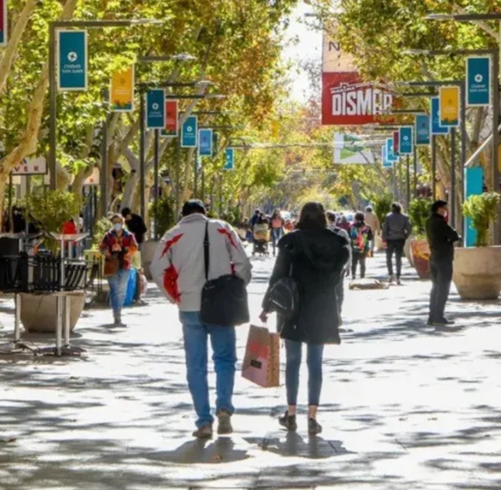 Sábado feriado: ¿Cómo funcionará el comercio?