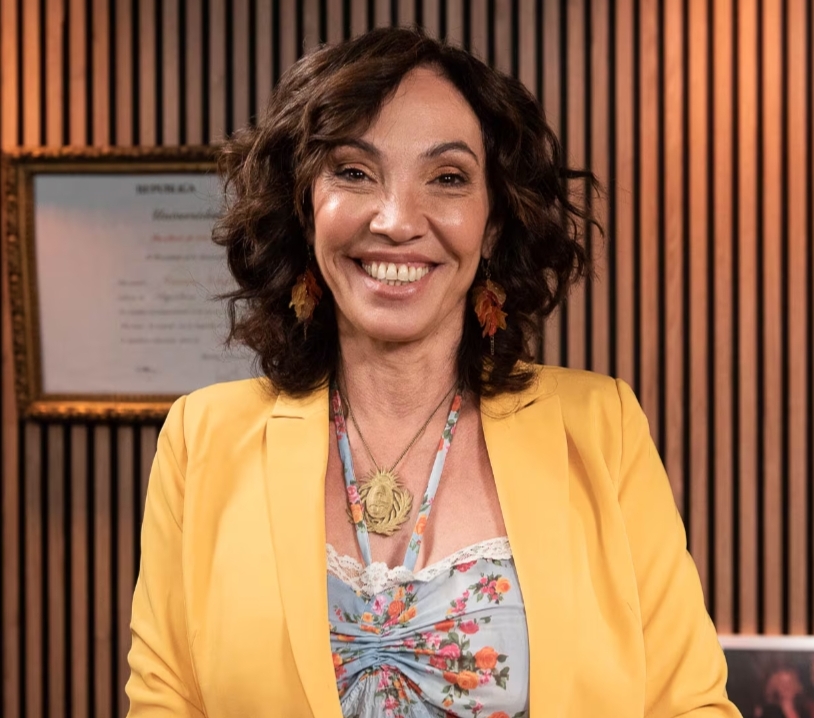 Ernestina Pais una periodista, conductora de TV, radio, y actriz argentina falleció trás ser atropellada por un tren