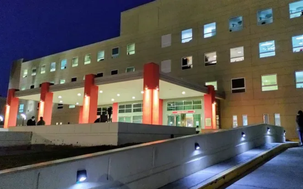 Alarma en el Hospital Rawson: desalojan la Guardia por un cortocircuito