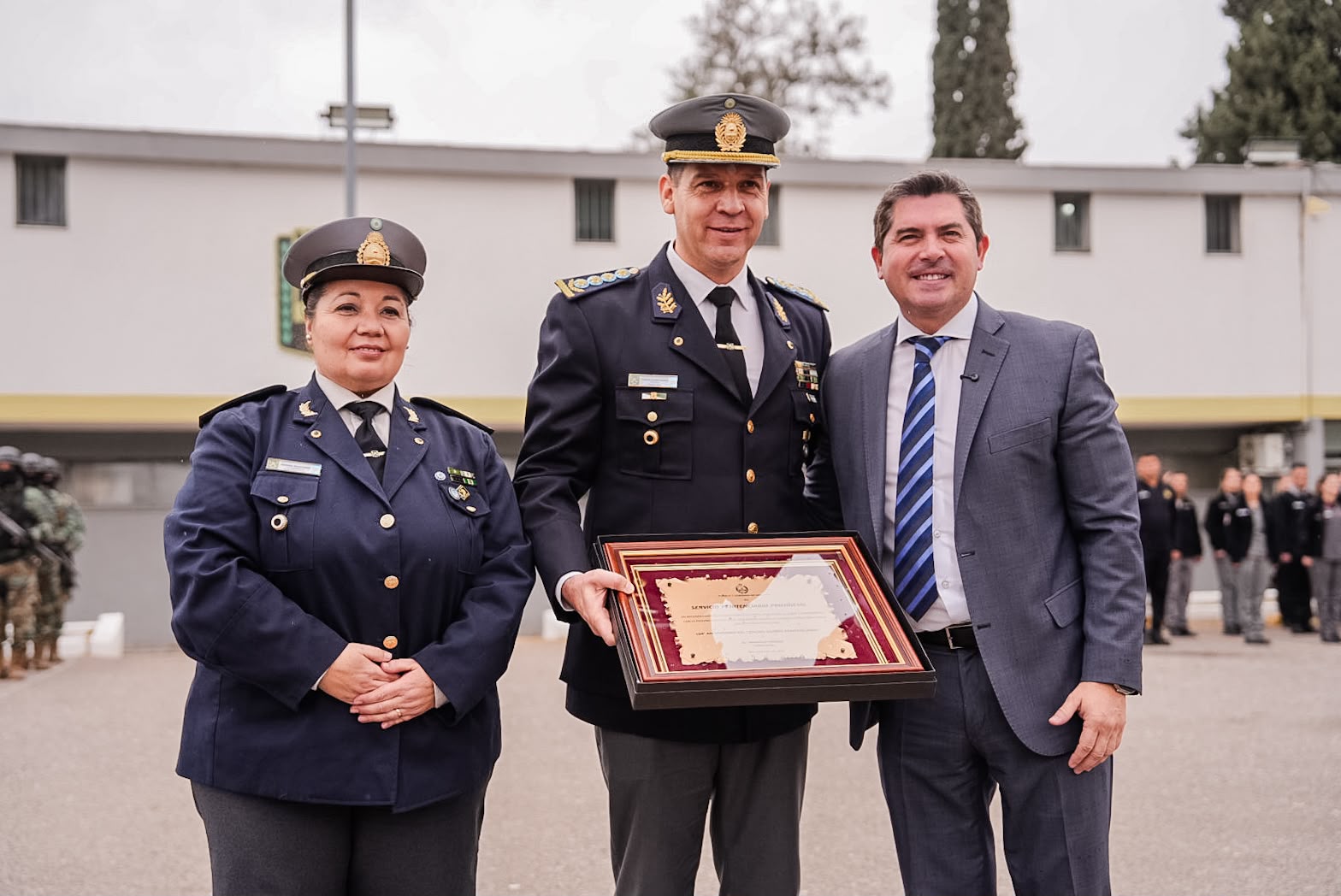 Orrego encabezó el acto por el Día del Agente Penitenciario y destacó el compromiso de quienes trabajan por la seguridad