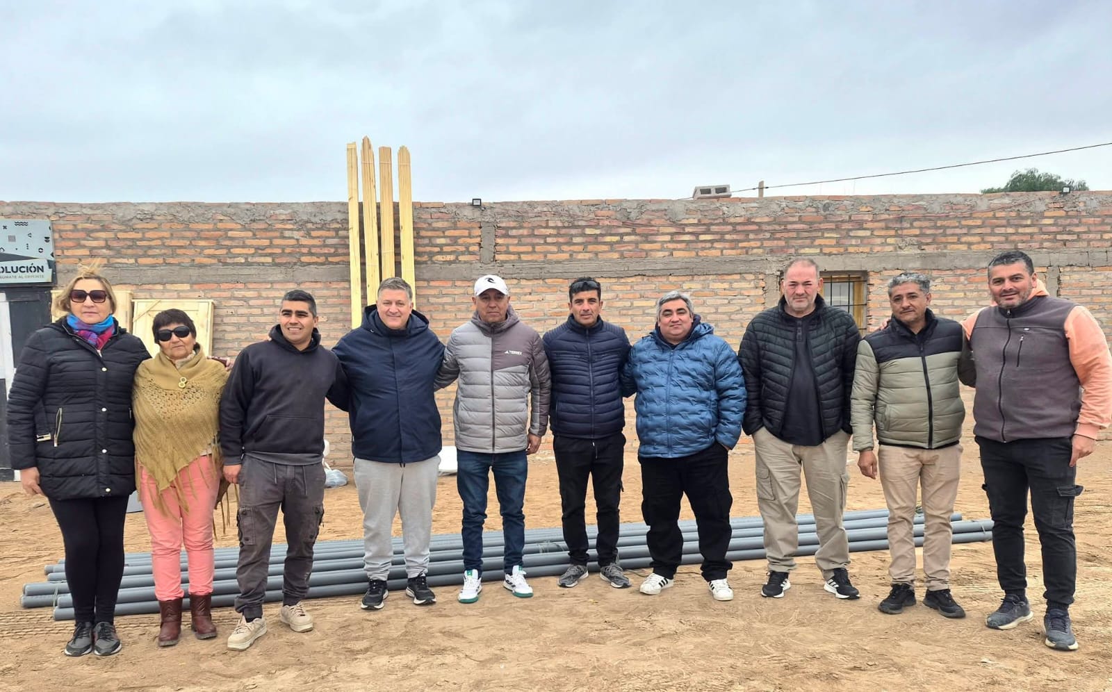 El Municipio de 25 de Mayo entregó un aporte institucional al Club Social y Deportivo El Encón