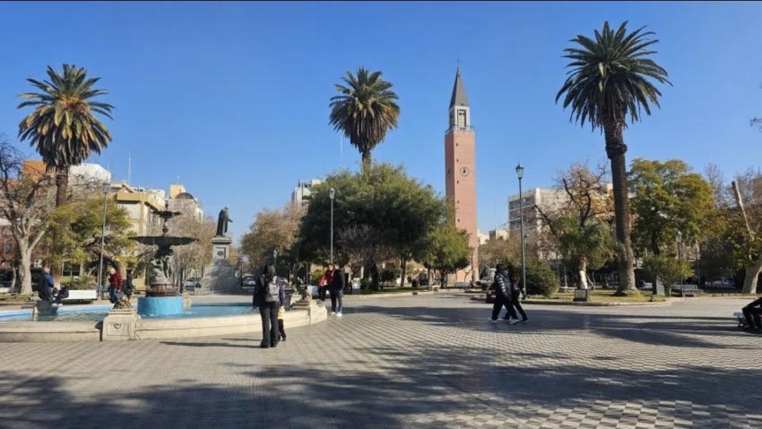 San Juan tendrá un martes templado, con cielo variable y ráfagas intensas del sur