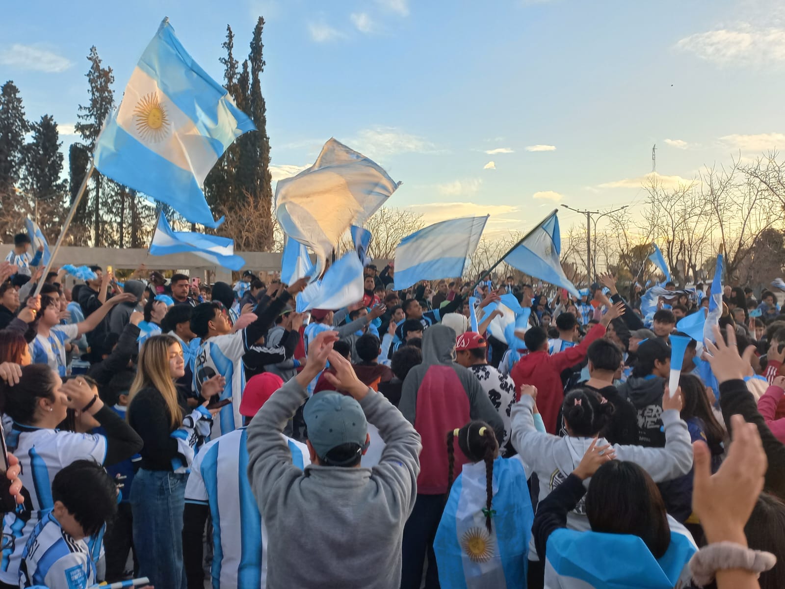 9 De Julio Festeja el pase a la final de la Selección