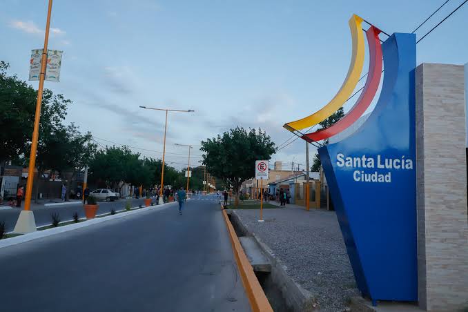 Santa Lucía acerca servicios municipales a vecinos de Los Troperos