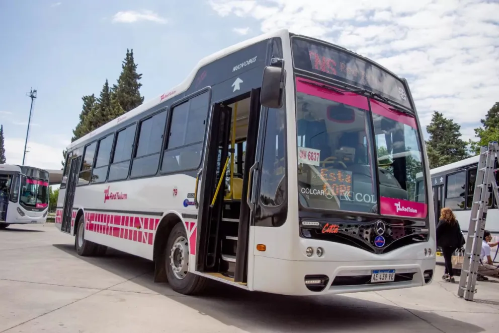 Cómo funcionará el transporte público durante el partido de Argentina