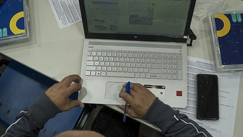San Juan suma una opción online para que adultos terminen la secundaria