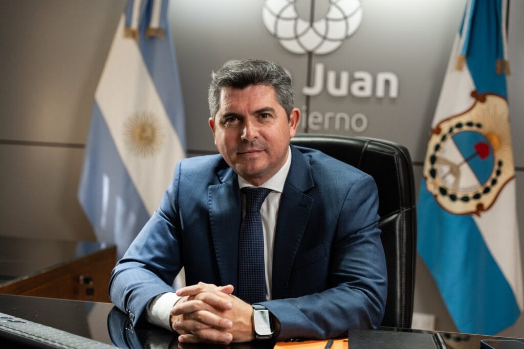 Mensaje del gobernador Marcelo Orrego por Cadena Provincial