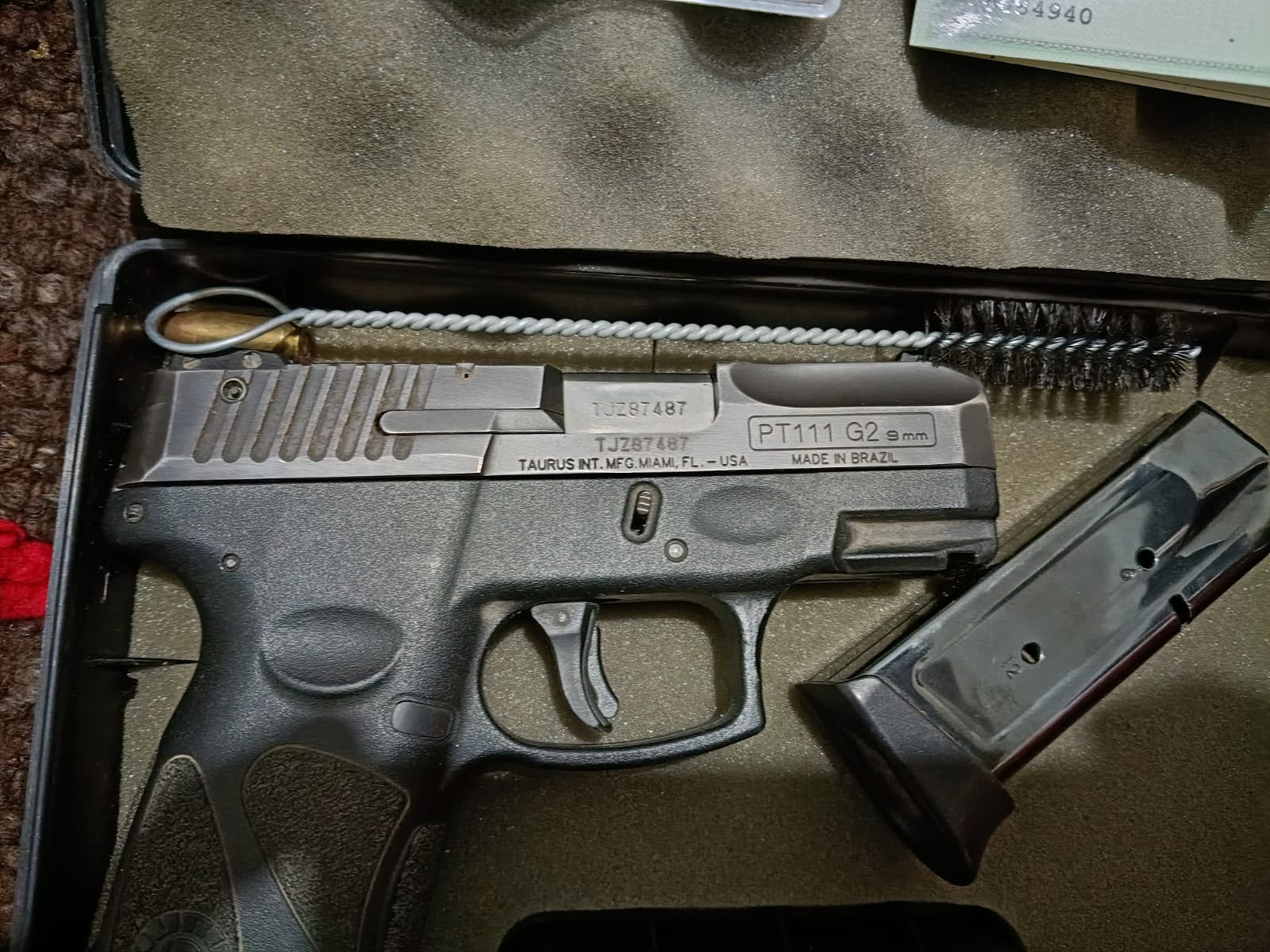 Allanaron una casa en Rawson y secuestraron dos armas