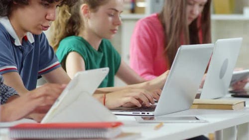 Rawson abre las puertas al futuro digital: llega “Código Creativo”, una capacitación gratuita para adolescentes