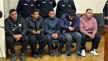 Libres el policía que golpeó y sus compañeros de la comisaría 31