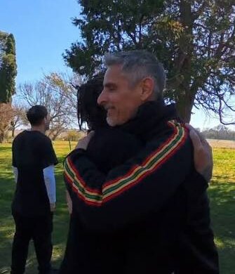 Kapanga y Los Cafres rindieron homenaje a sus familias en un video. ¡Mira!
