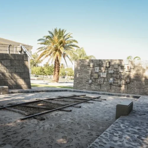 Se conmemora el Día Internacional en Memoria de las Víctimas del Holocausto