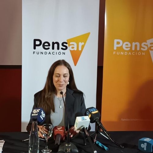 Maria Eugenia Vidal en San Juan para hablar sobre minería