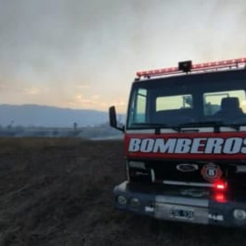 Los Bomberos de 9 de Julio habilitaron una línea de emergencia Fíjate!!!