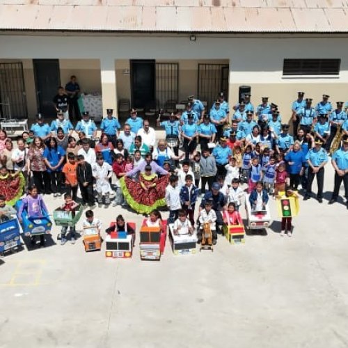Policía de San Juan brindó una jornada educativa y recreativa en la Escuela María Curie