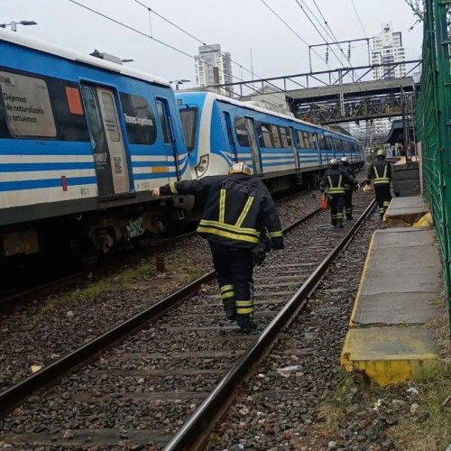 Conmoción en Lomas: una pareja murió tras ser atropellada por el tren Roca