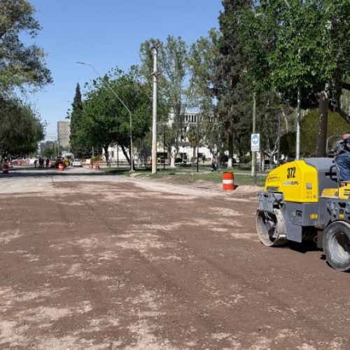 Repavimentación en calle Las Heras para mejorar la circulación en Capital