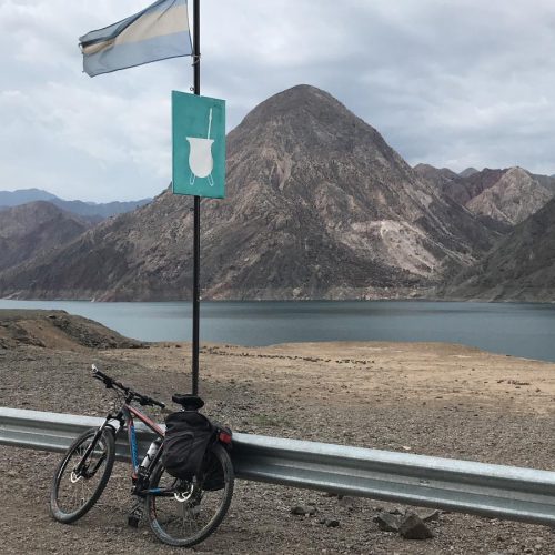 Urgente: Todavía no logran identificar al ciclista que tuvo el accidente en ullum
