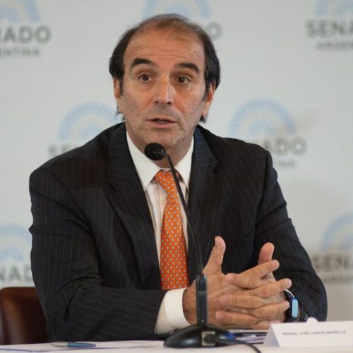 García Mansilla renunció a la Corte Suprema tras el rechazo del Senado