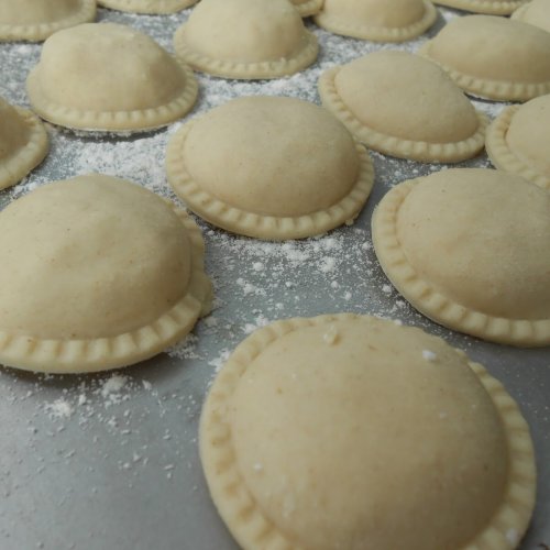 “Pastas caseras elaboradas en 9 de Julio”