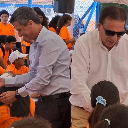 El intendente Abarca, recibio en las colonia de Albardón al ministro Platero