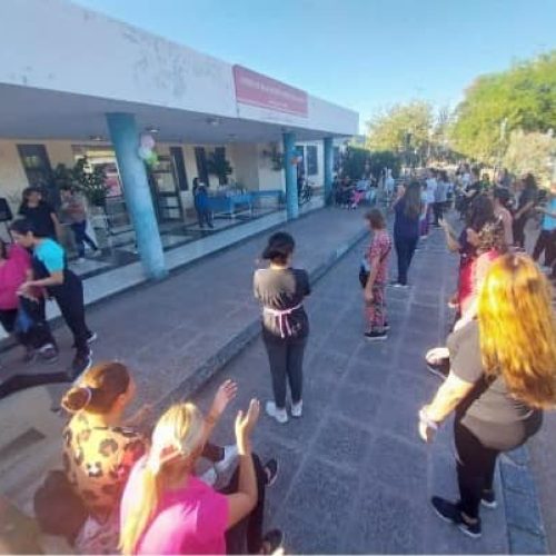 La guardia medica del Arturo de la Colina no se cierra Dr. Amilcar Dobladez Ministro de Salud de la provincia