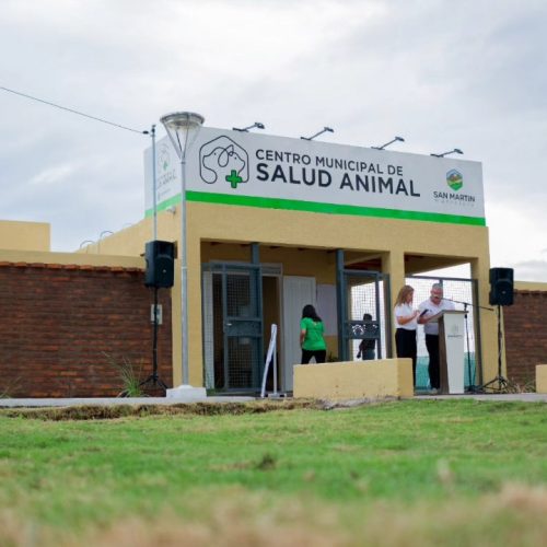 San Martín inauguró un Centro de Salud Animal