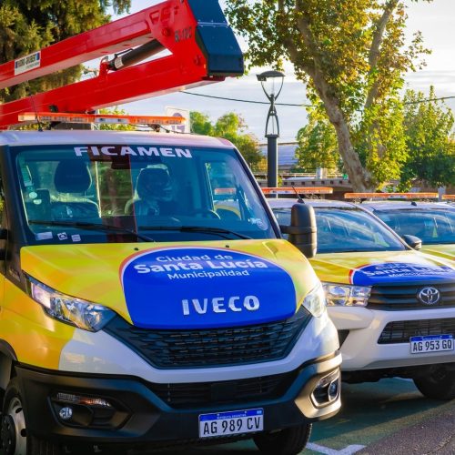 Santa Lucía incorpora nuevos vehículos para reforzar los servicios y la limpieza urbana