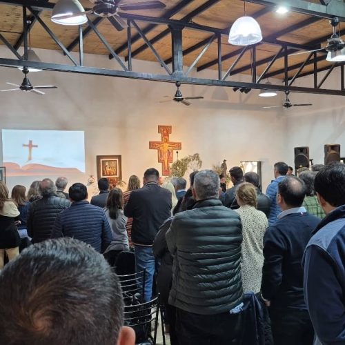 La iglesia católica convocó a políticos de la provincia para que sean más receptivos a las necesidades del pueblo