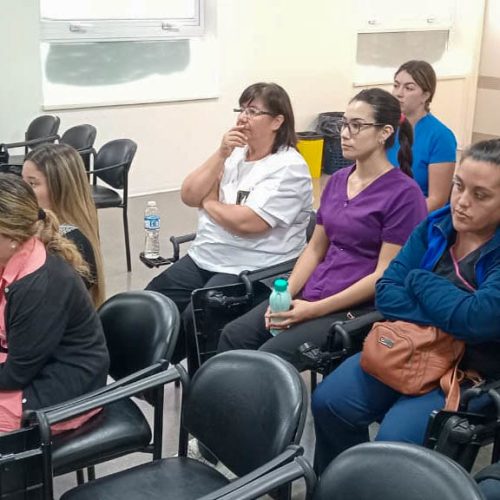 Estudiantes interesados en residencias de Salud visitaron hospitales de San Juan