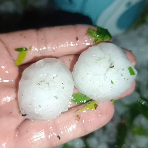 “Atención muy importante, existe un alerta de granizo incluye al departamento 9 de Julio”