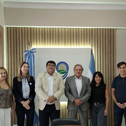 El intendente Daniel Banega, mantuvo una reunión de trabajo con el dueño del Sanatorio Argentino y pactaron operativos de salud para los vecinos del departamento