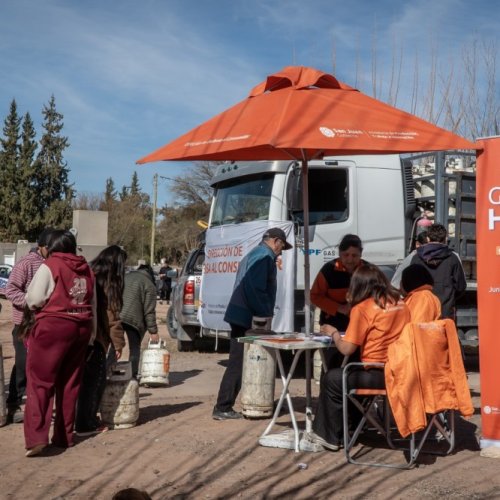 San Juan Cerca suma la Garrafa Hogar para las familias de 25 de Mayo