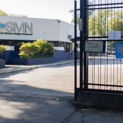 Comenzaron los despidos en el SMN: son 140 y afectan a quienes producen datos