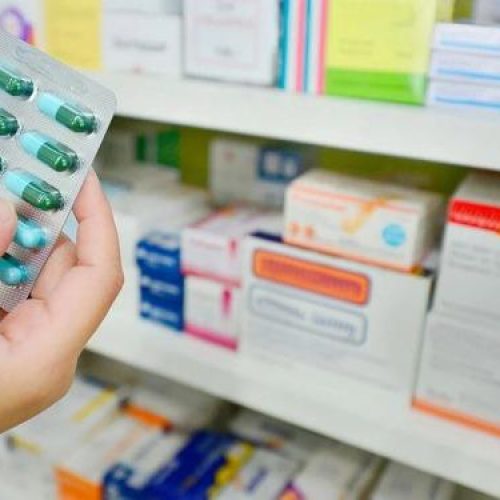 Amplían la lista de medicamentos de venta libre: cuáles ya no tendrán los descuentos en farmacias