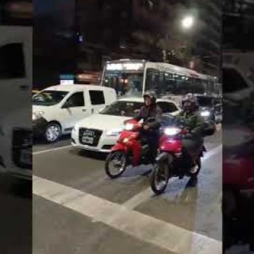 Cacerolazos en distintos barrios de la Ciudad en rechazo a los vetos de Milei y las coimas de Karina