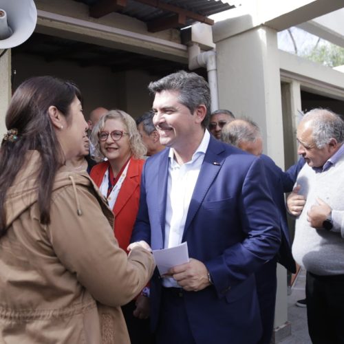 Orrego anunció 100 nuevos puntos de conexión a internet en Valle Fértil