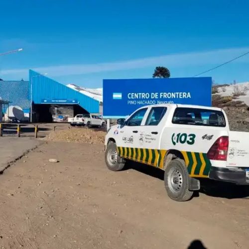 Intentó cruzar a Chile con su esposa fallecida, creyó que estaba dormida