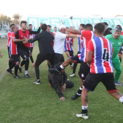 Silbato en silencio: San Juan detiene el fútbol en respaldo a Chiqui Mafia