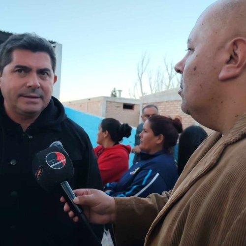Desde “Noticias Ya” le elevamos al gobernador Marcelo Orrego la necesidad de pavimento para la escuela Esteban de Luca y se viene una gran megaobra de Ruta 20 en 9 de Julio