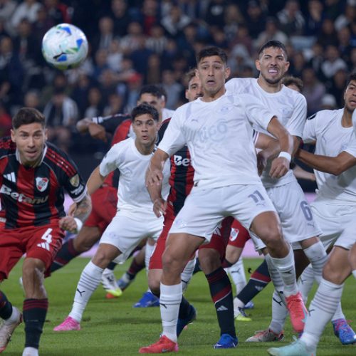 River Plate empató 0-0 ante Libertad en Paraguay por la ida de los octavos de final de la Copa Libertadores