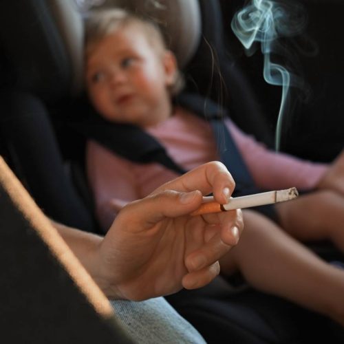 El tabaquismo en la infancia duplica el riesgo de daño en los pulmones