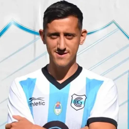 Escándalo en un vuelo: un jugador de Gimnasia y Esgrima de Jujuy fue detenido tras gritar “bomba”