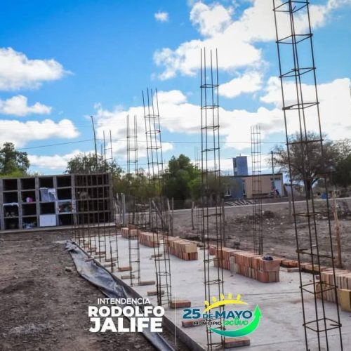 Construcción de nuevos nichos en 25 De Mayo